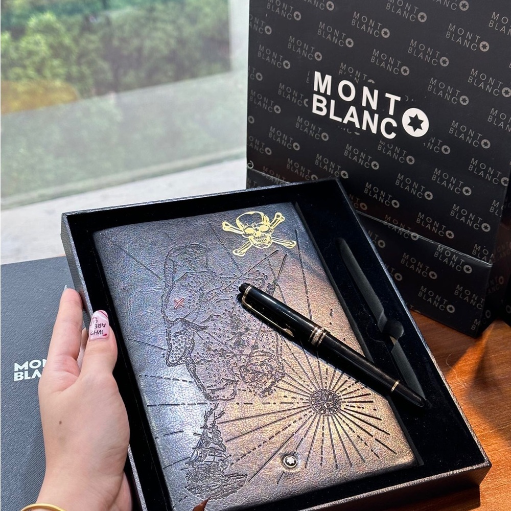Montblanc signing pen notebook